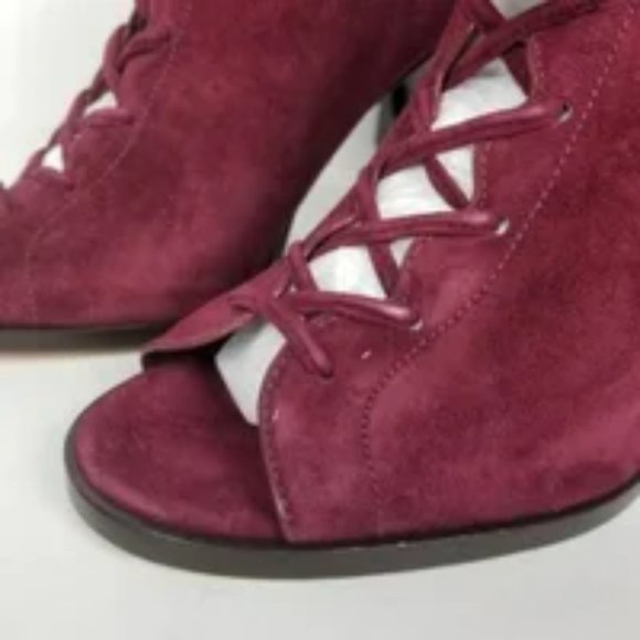 Coach Lena Lace Up Gladiator Peep Toe Zip Back Bootie Burgundy Suede Sz 7 - EUC - Picture 2 of 16